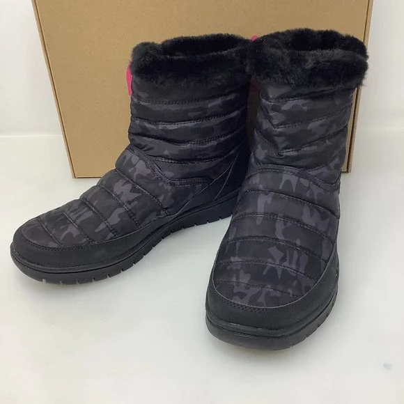 Ryka Suzy Quilted Faux Fur Pull On Booties‎ in Black Camo Size 8 New With Box - Picture 3 of 6